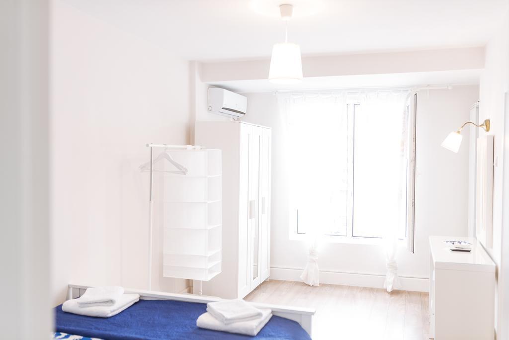 River View - Old City Apartment Bucarest Extérieur photo