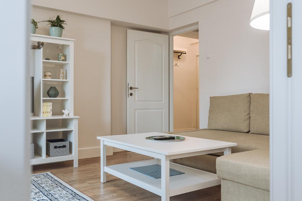 River View - Old City Apartment Bucarest Extérieur photo