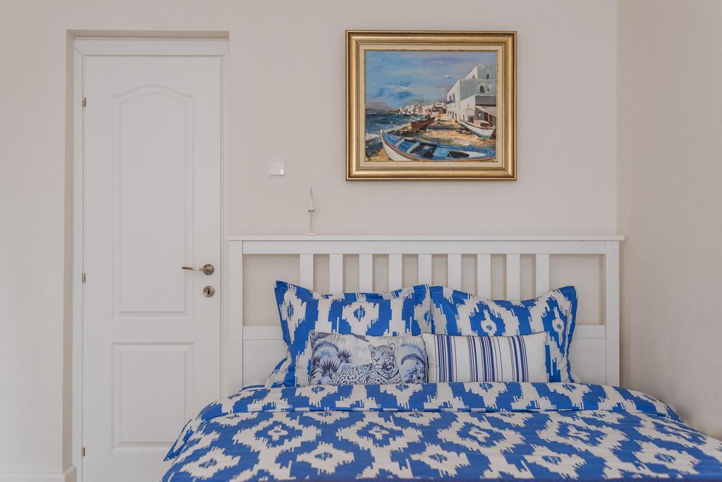 River View - Old City Apartment Bucarest Extérieur photo